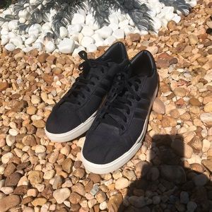 USED Low Black Adidas